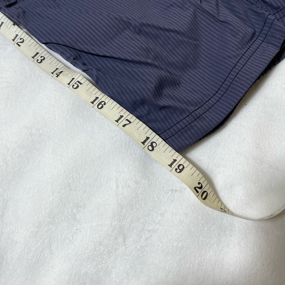 Lululemon Studio Crop 2   #2-21 - Picture 8 of 16